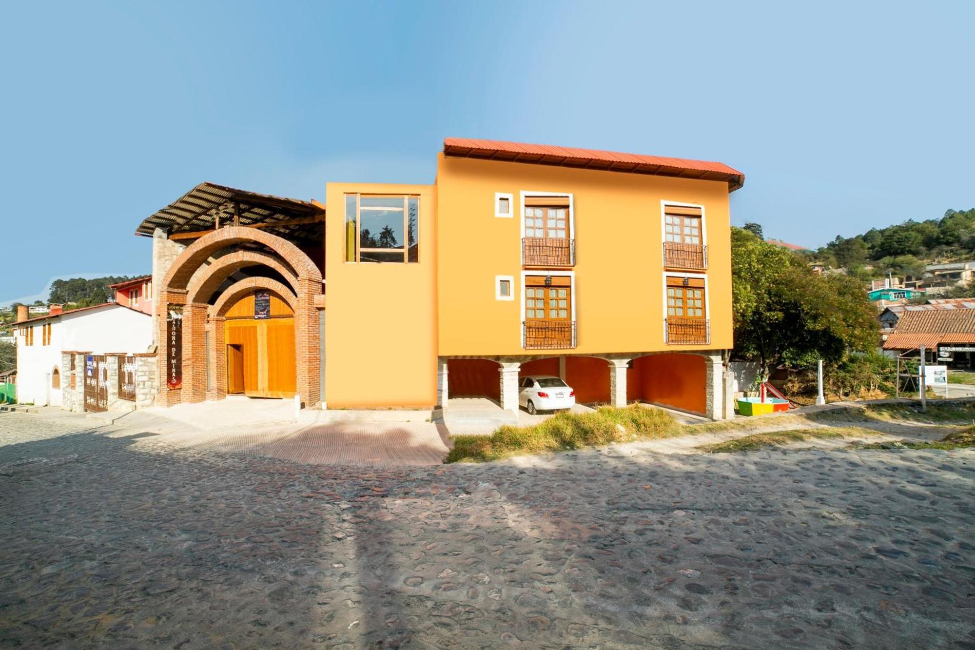 Casona De Minas Hotel